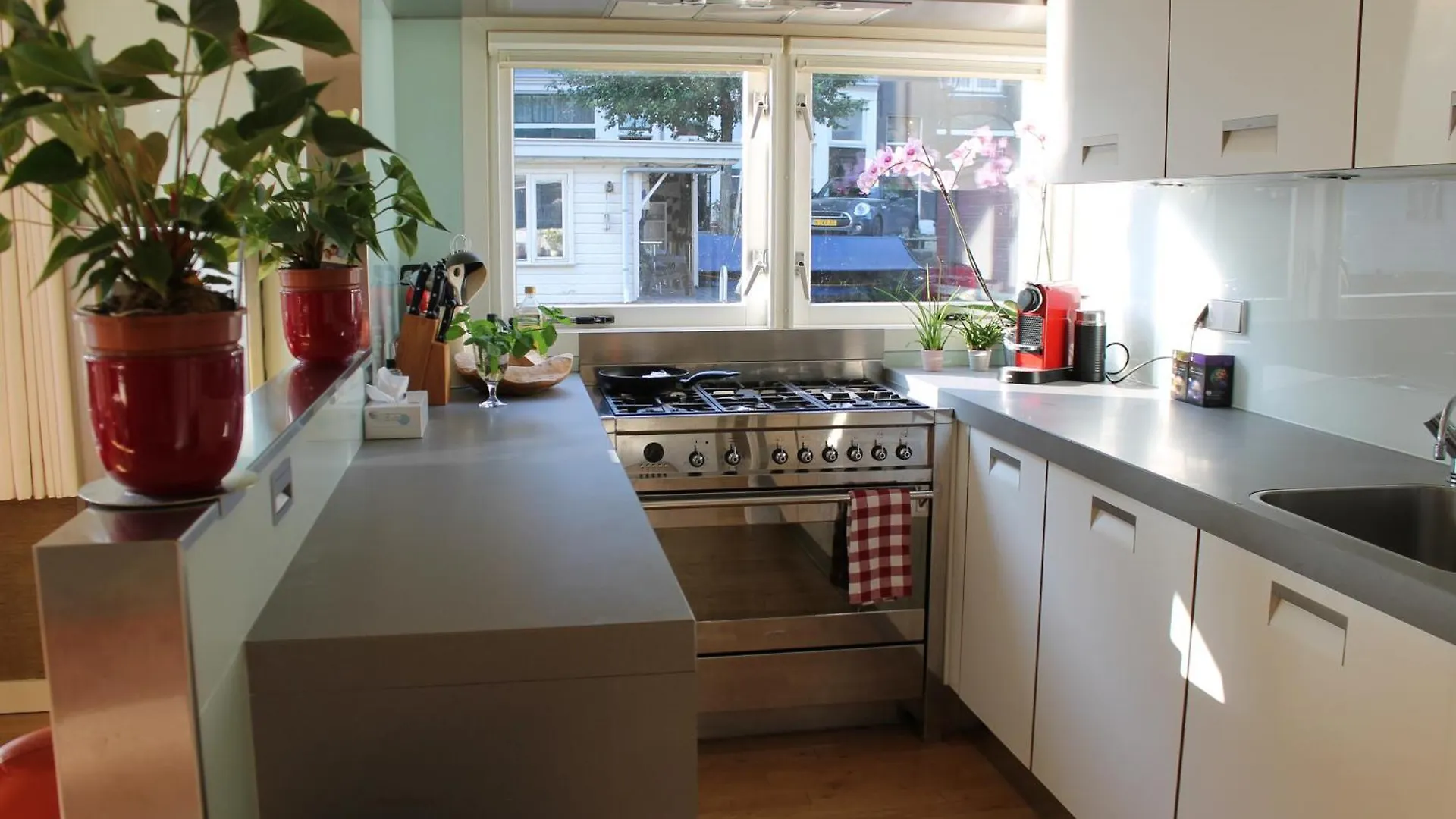 Bed and Breakfast Houseboat Orpheus Ámsterdam