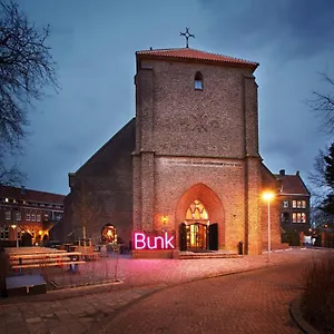 Bunk Hotel