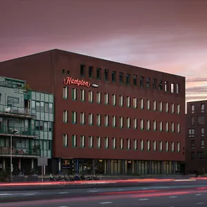 Hampton By Hilton Centre East Hotel